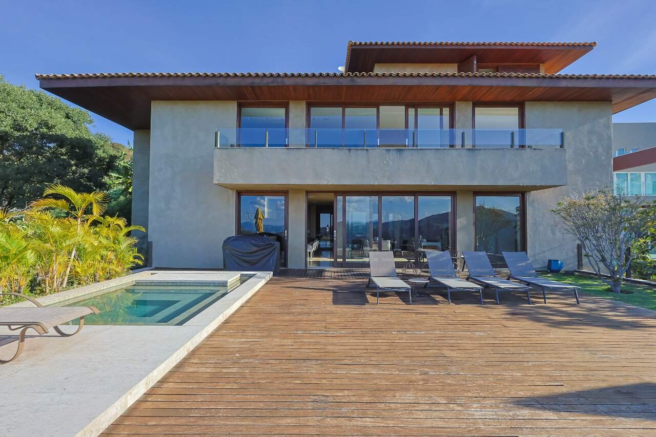 Casa à venda no Mirante da Mata: 