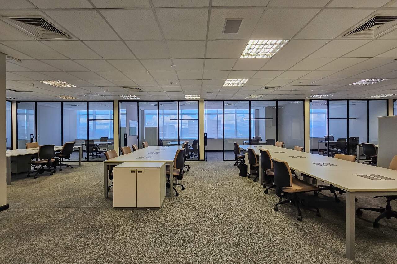 Sala para aluguel no Vila da Serra: 