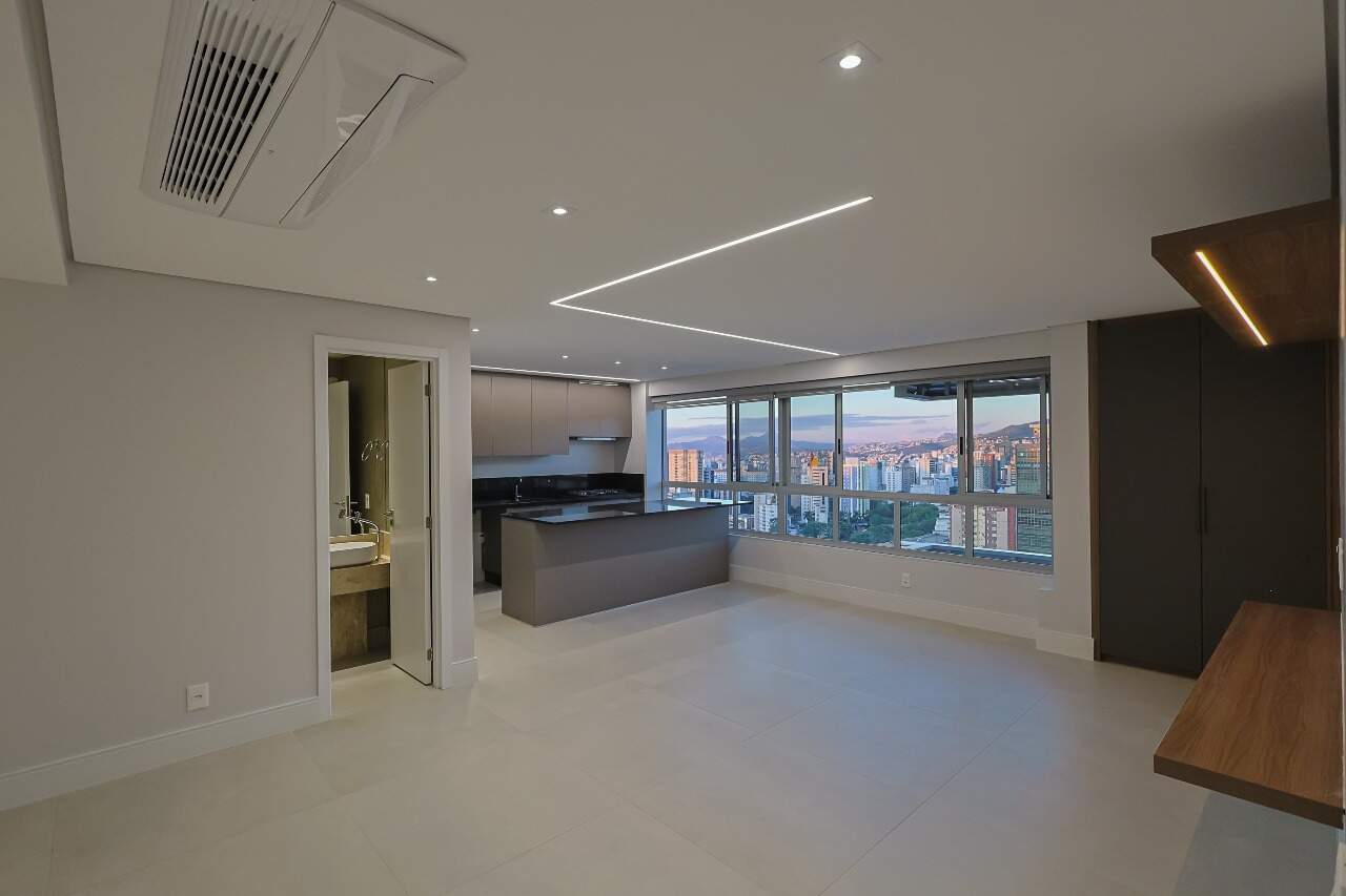 Apartamento à venda no Funcionários: 