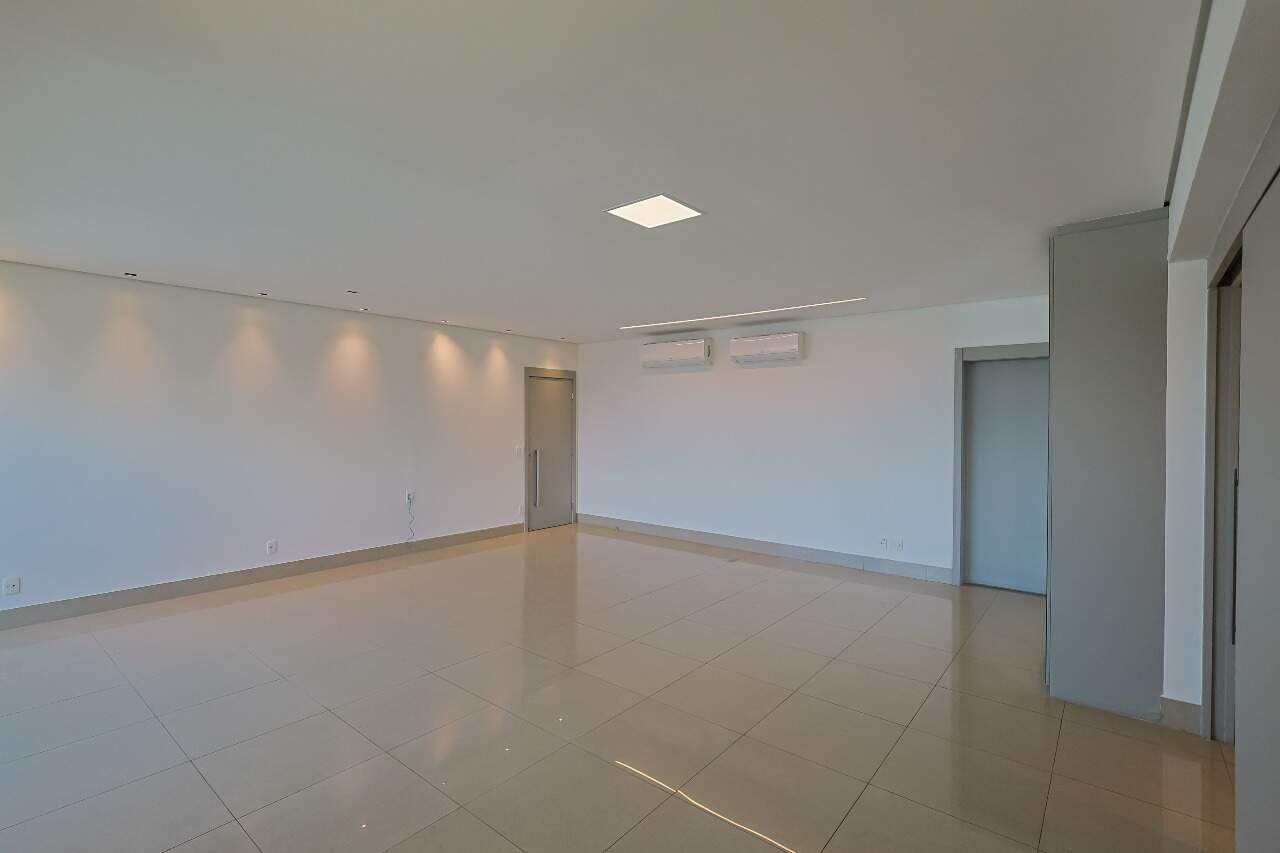 Apartamento à venda no Vila da Serra: 