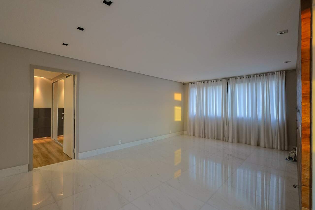 Apartamento à venda no Belvedere: 