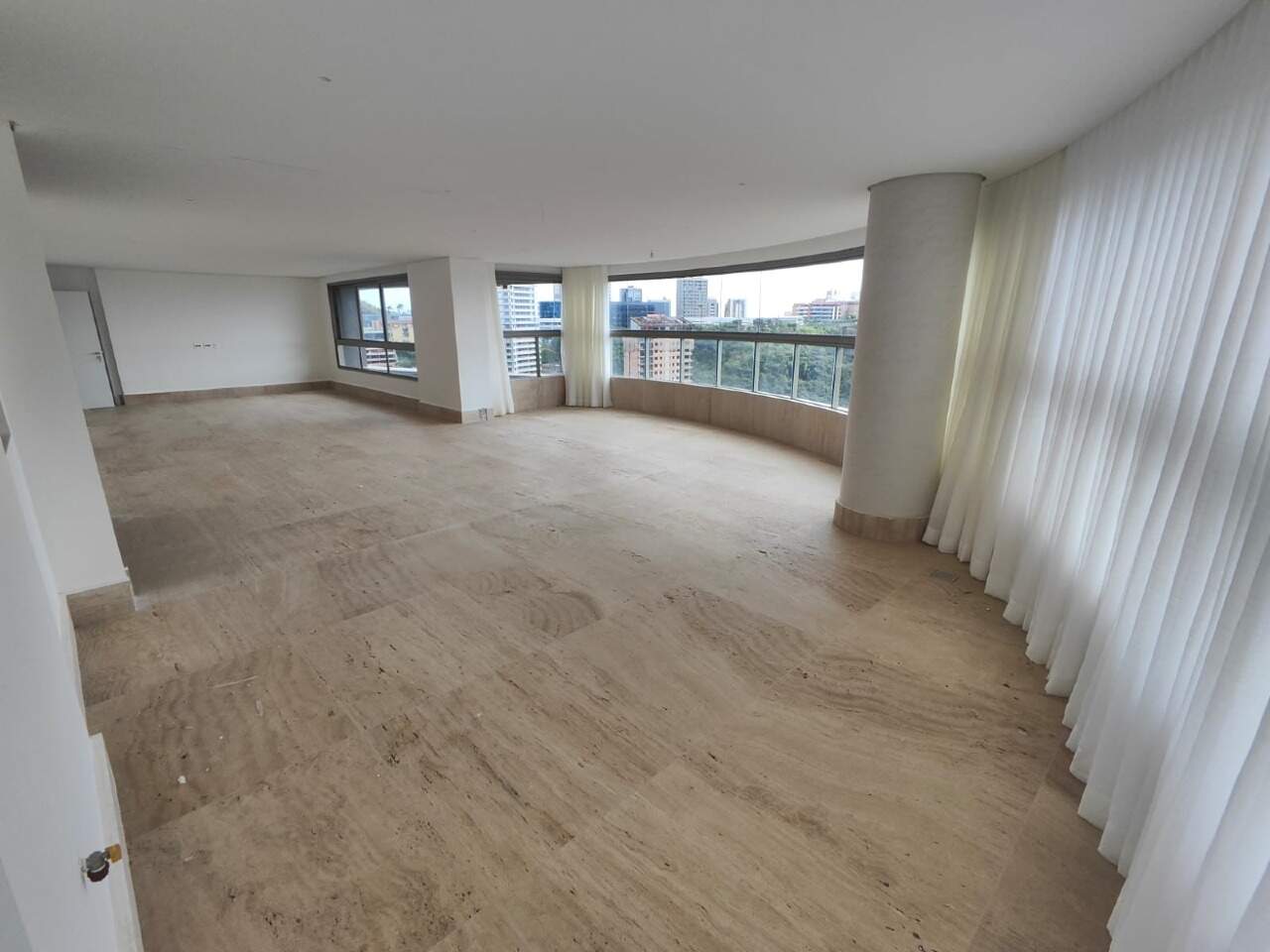 Apartamento à venda no Santa Lúcia: 