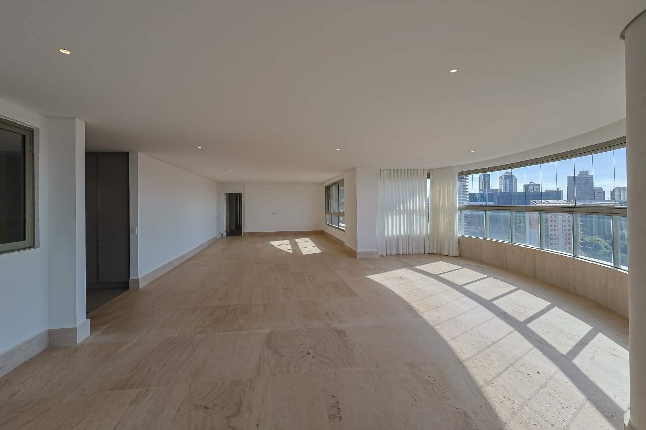 Apartamento à venda no Santa Lúcia: 