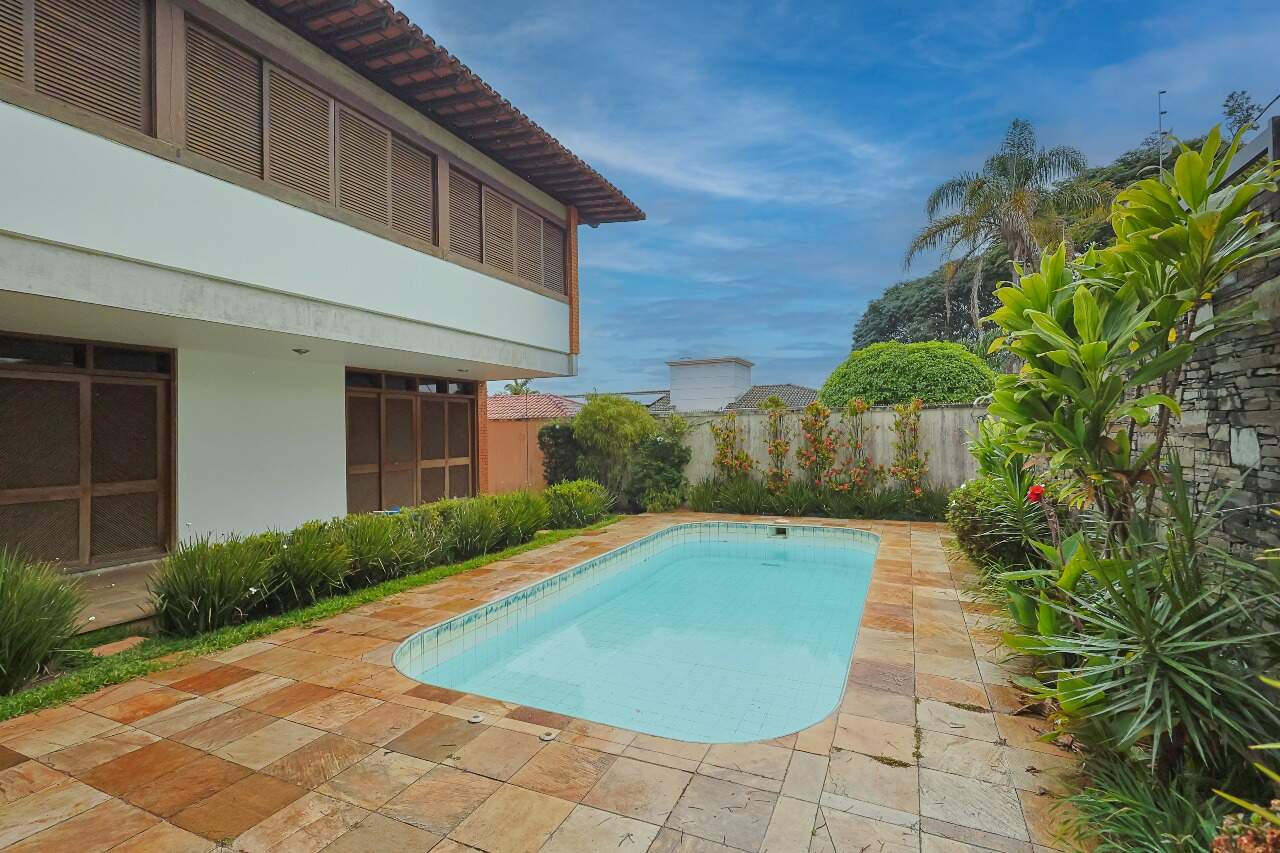 Casa para aluguel no Belvedere: 