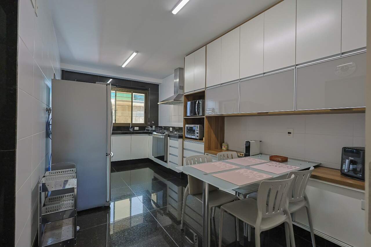 Apartamento à venda no Sion: 
