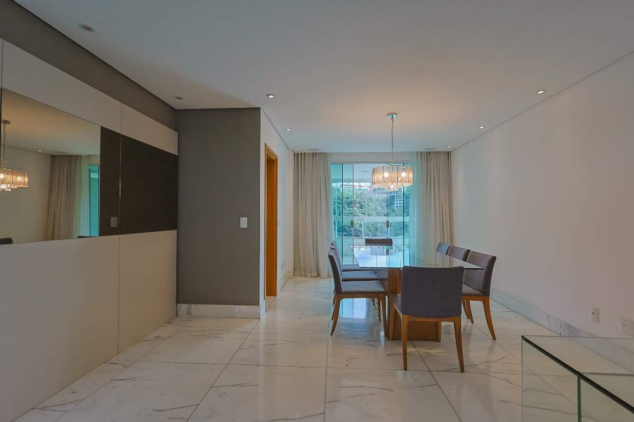 Apartamento à venda no Santa Lúcia: 