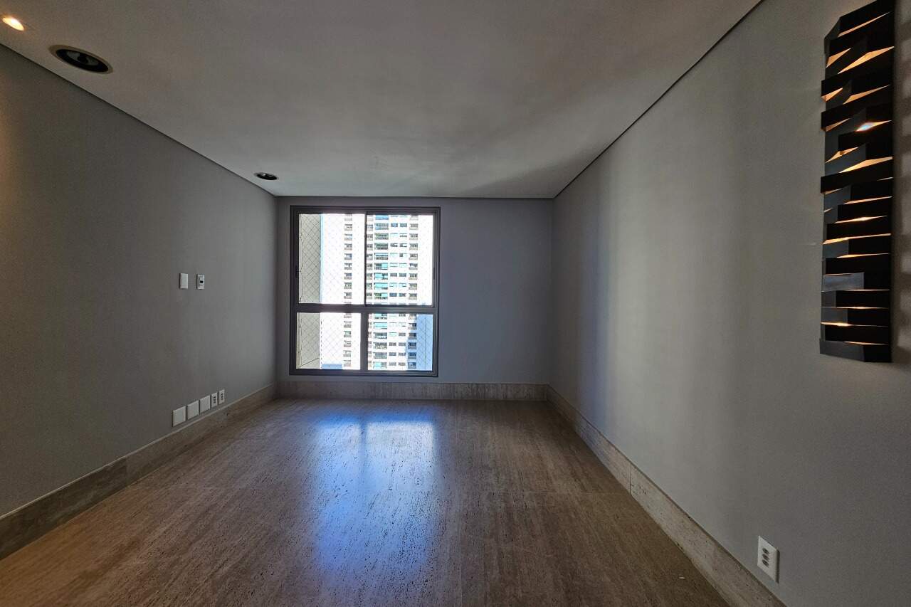 Apartamento para aluguel no Vila da Serra: 