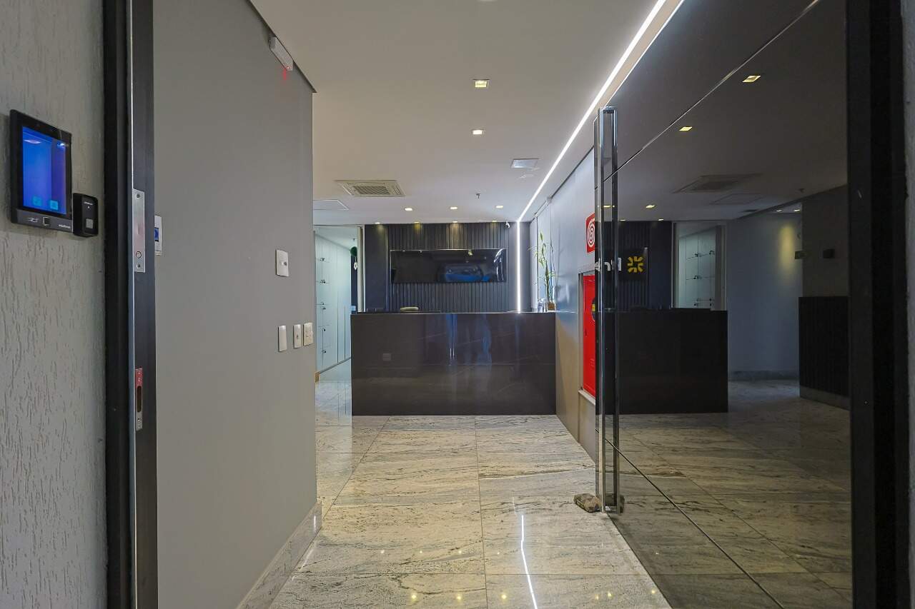 Sala à venda no Vale do Sereno: 