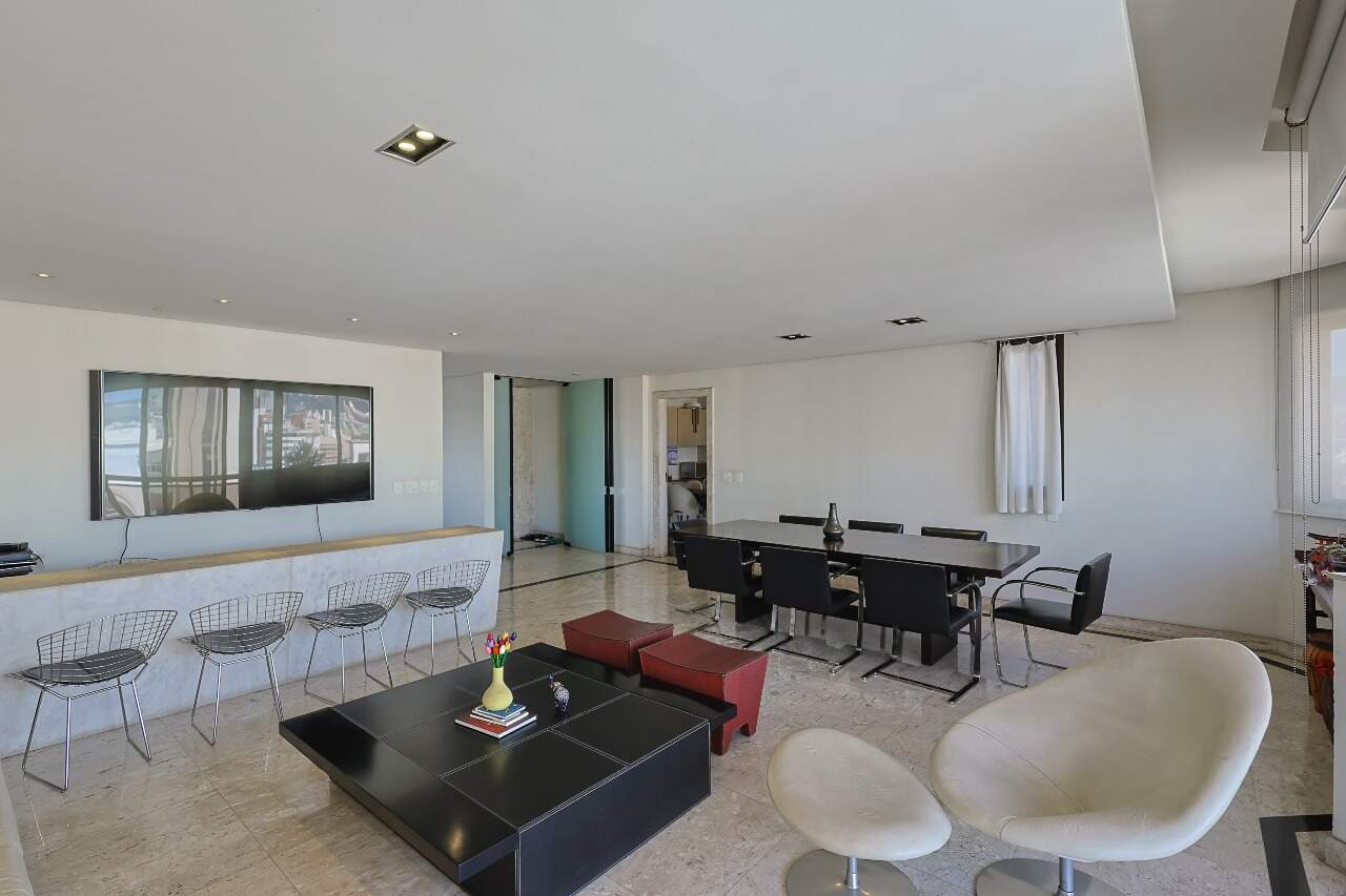 Apartamento à venda no Lourdes: 