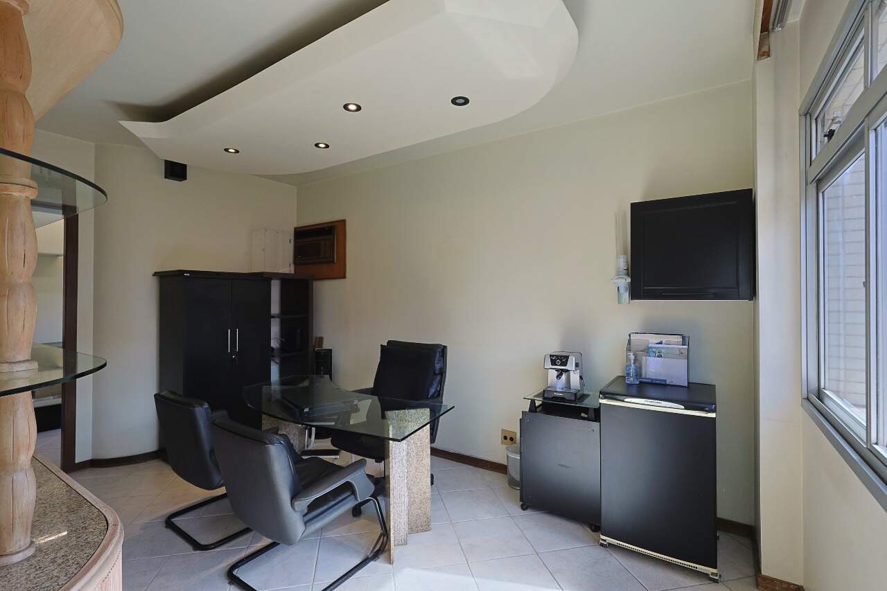 Sala à venda no Savassi: 