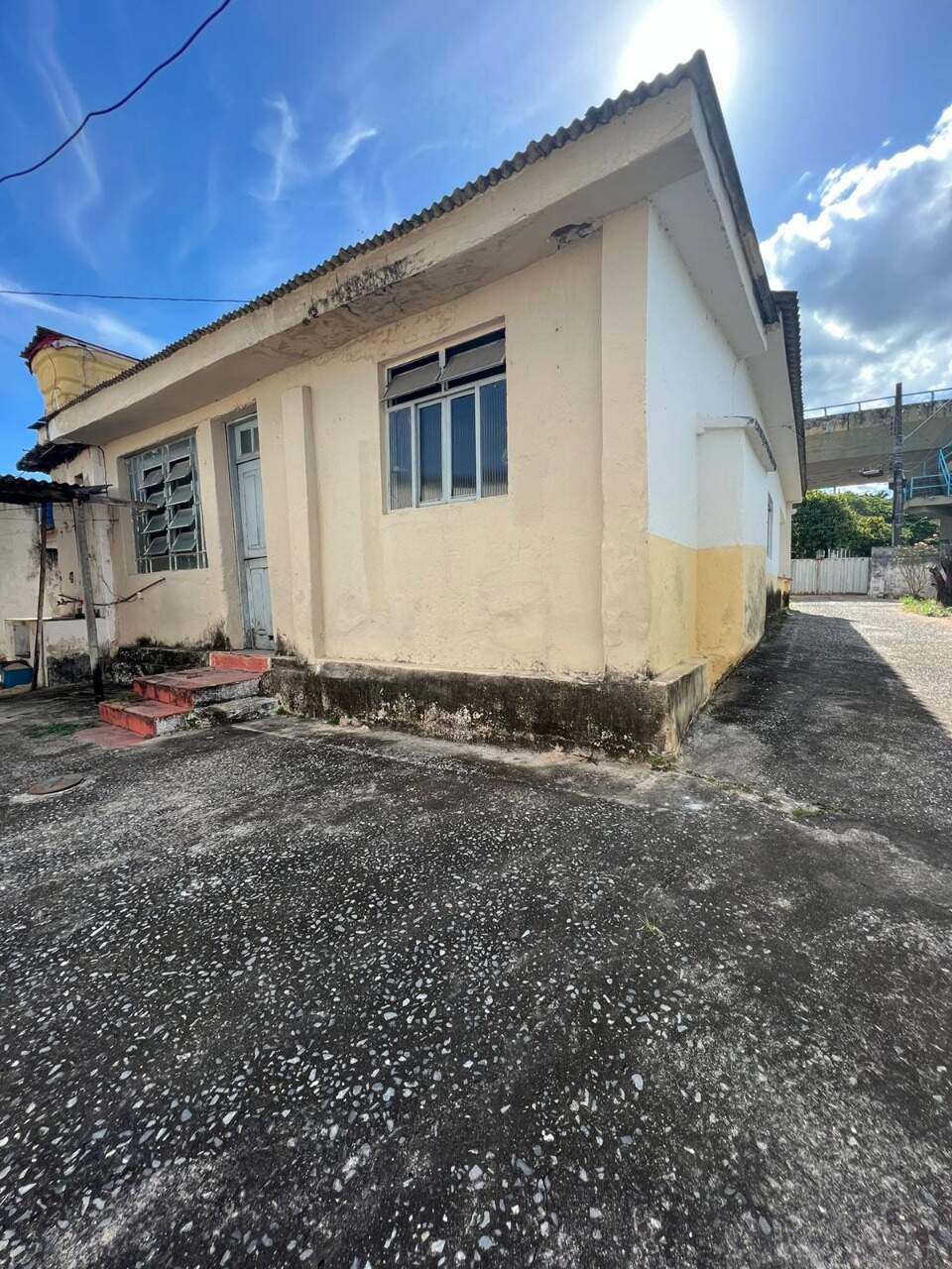 Casa à venda no Olaria: 