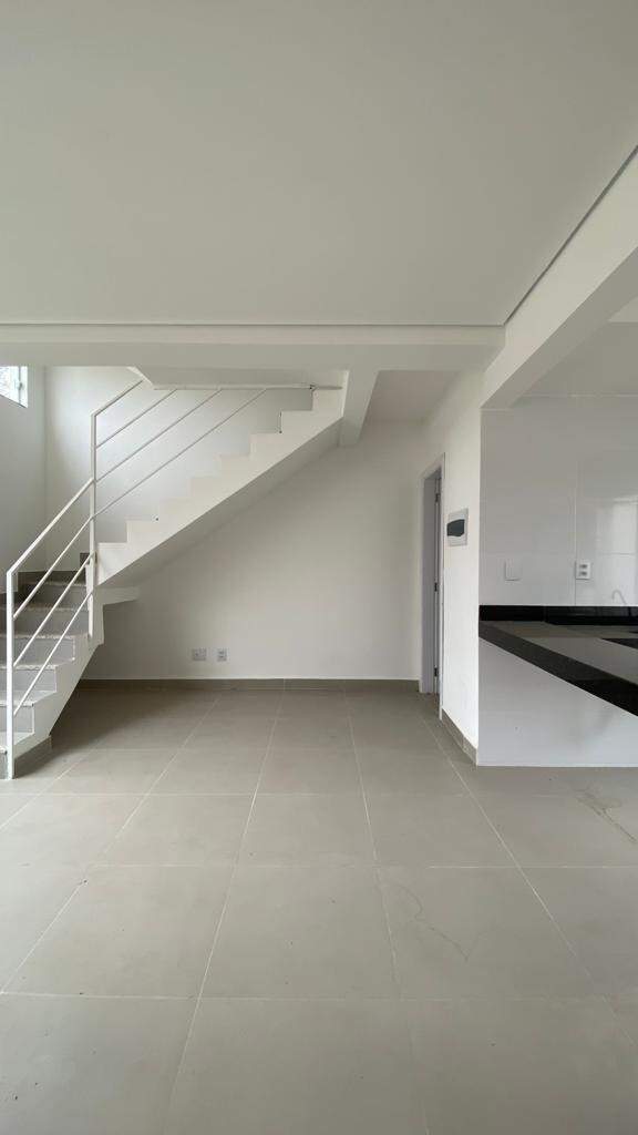 Casa à venda no Vesper Triângulo: 