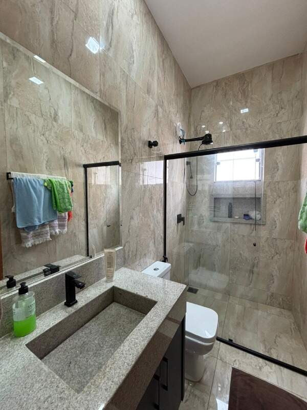 Casa à venda no Vitoria Tenis Residence: 