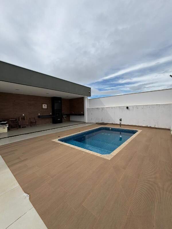 Casa à venda no Vitoria Tenis Residence: 