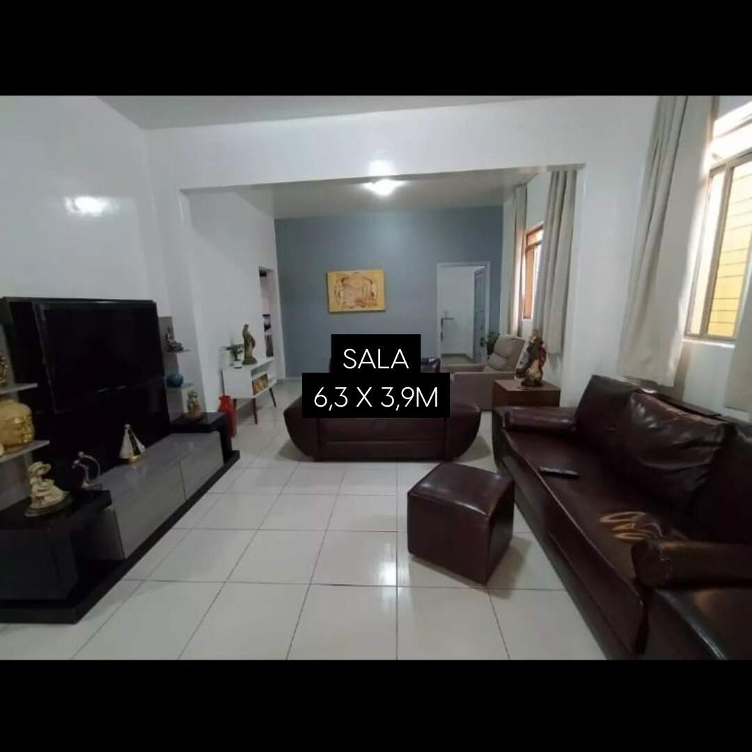 Casa à venda no Centro: 