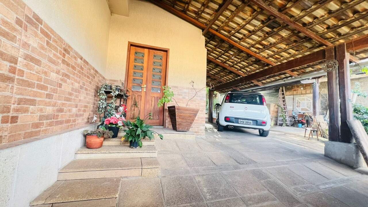 Casa à venda no Felipe Cláudio: 