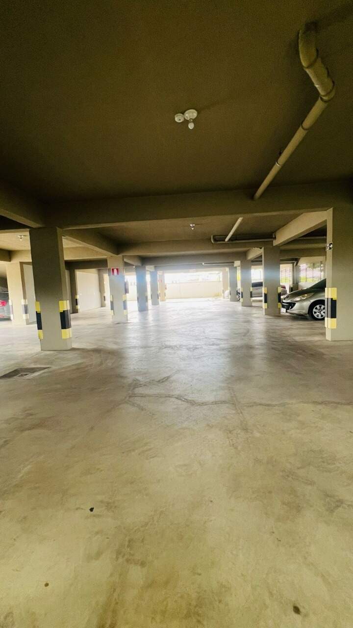 Sala à venda no Centro: 