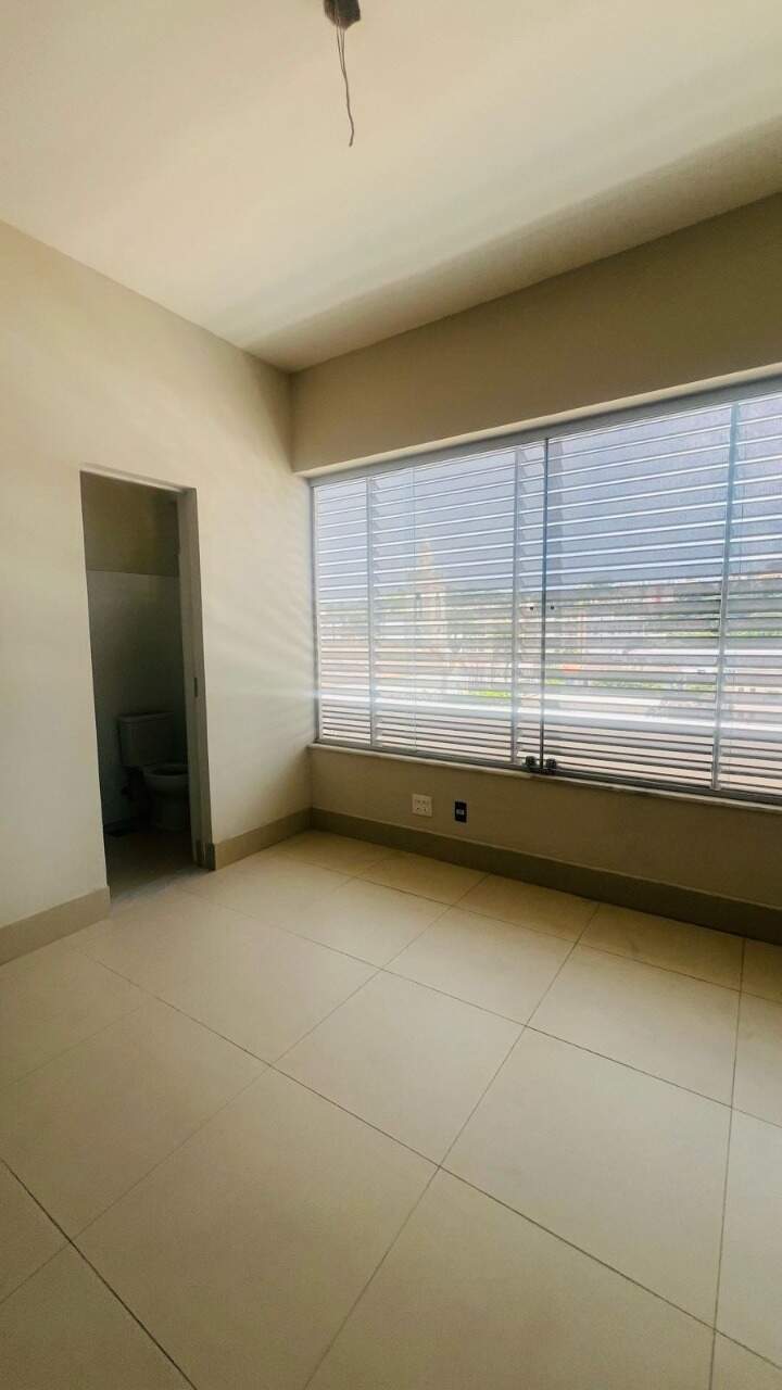 Sala à venda no Centro: 