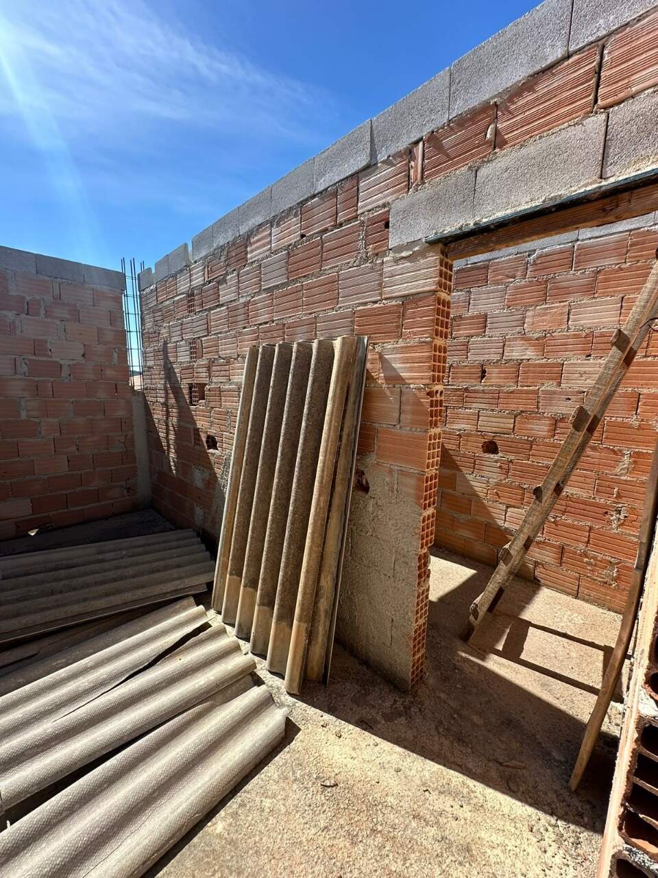 Casa à venda no Dom Camilo: 