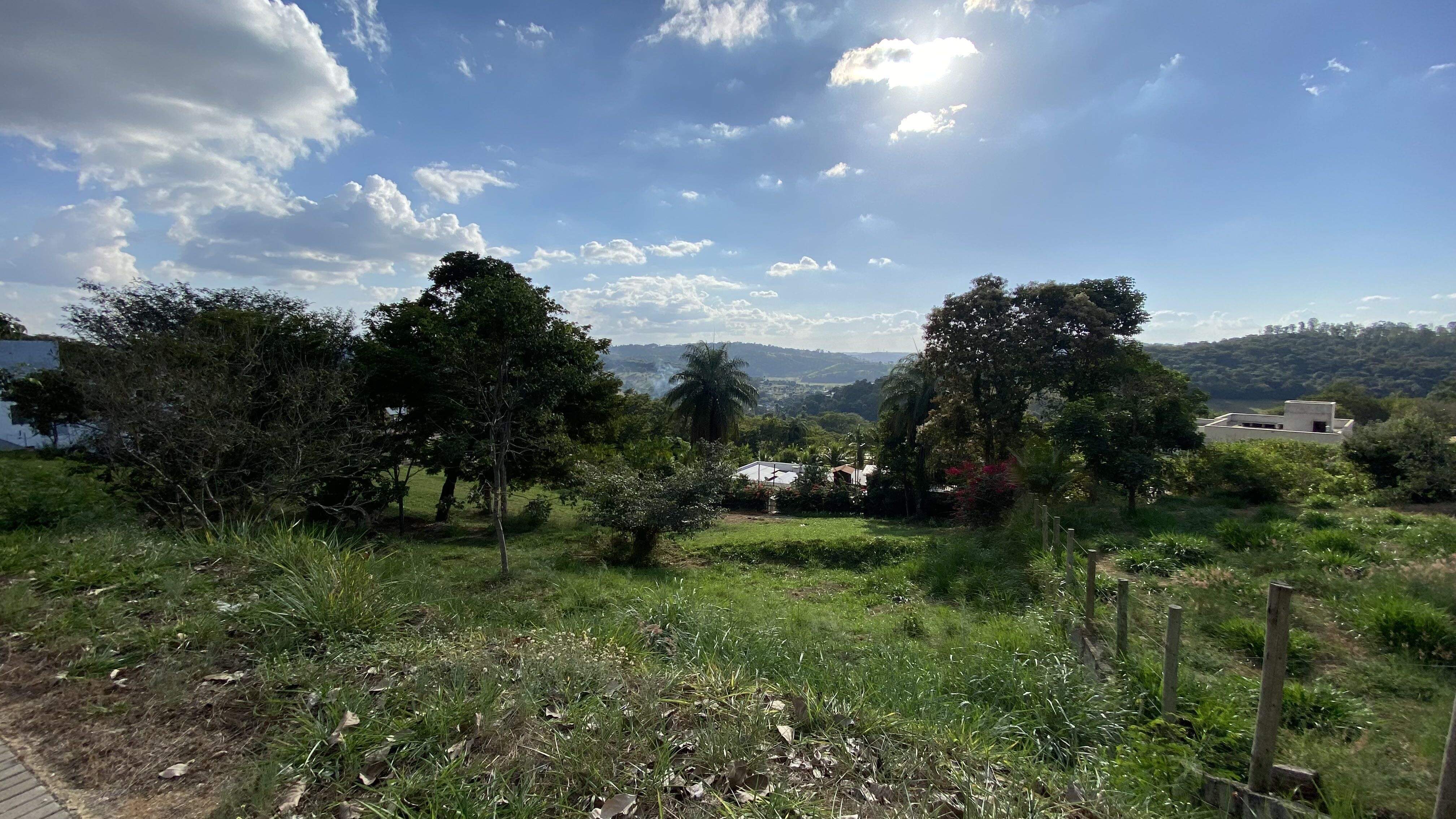 Lotes em Condomínio à venda no Condomínio Gran Royalle: 