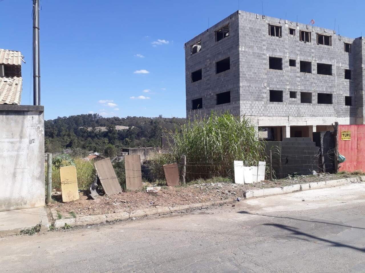 Lote à venda no Jardim Soli: 