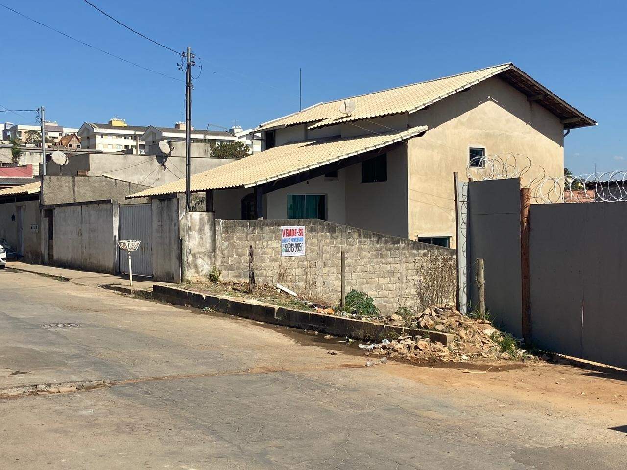 Lote à venda no Jardim Soli: 