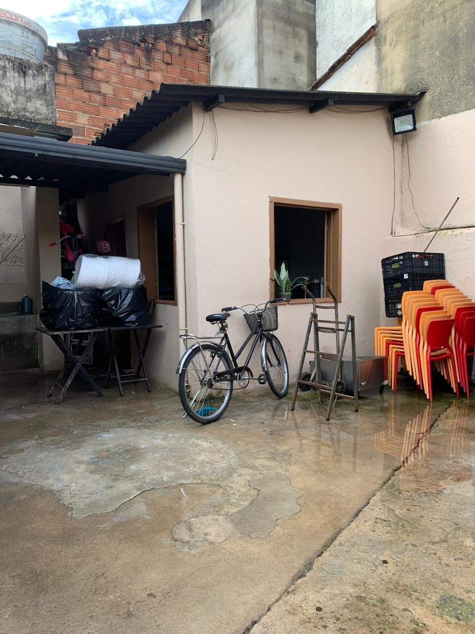 Casa à venda no Centro: 