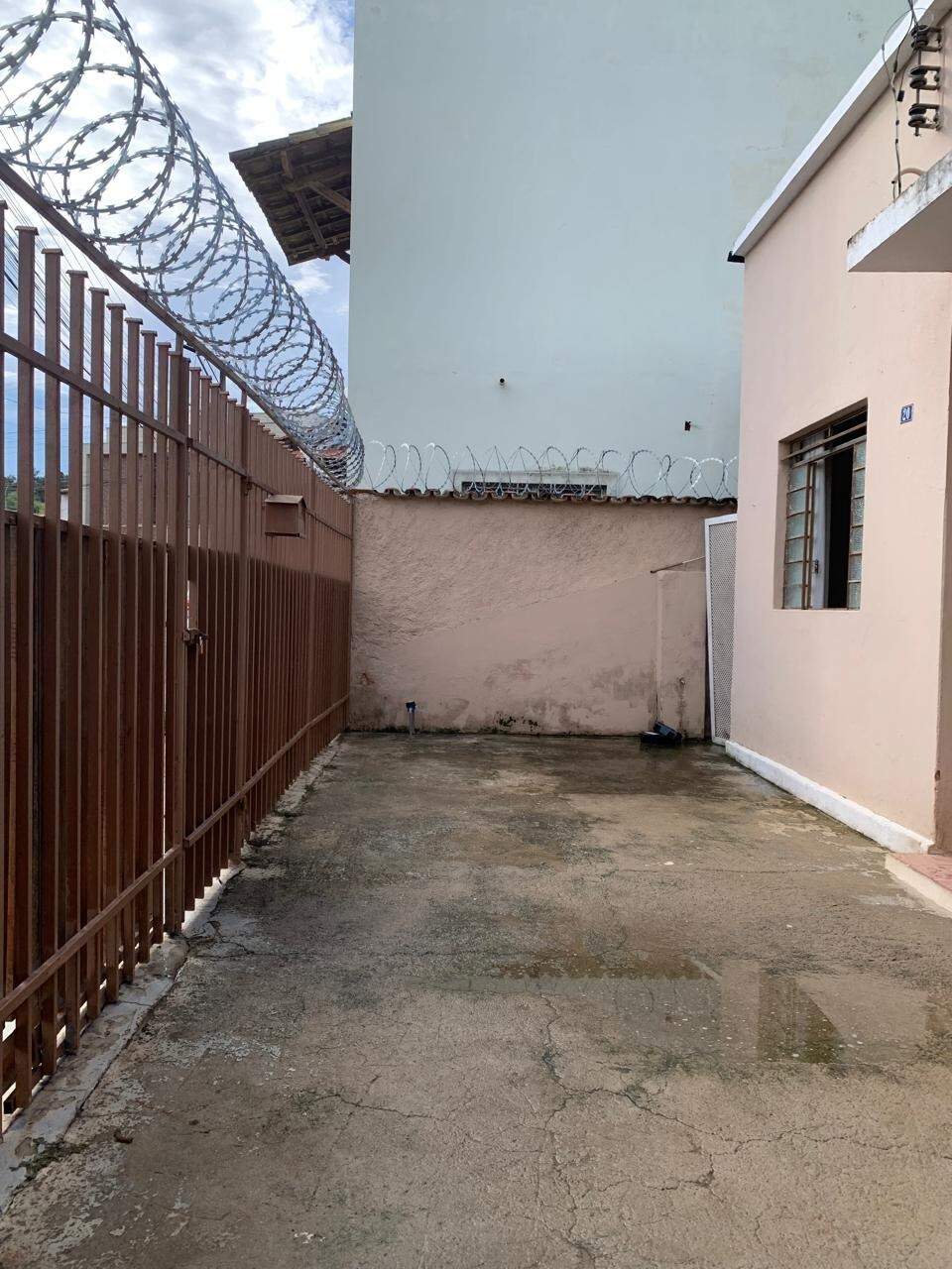 Casa à venda no Centro: 