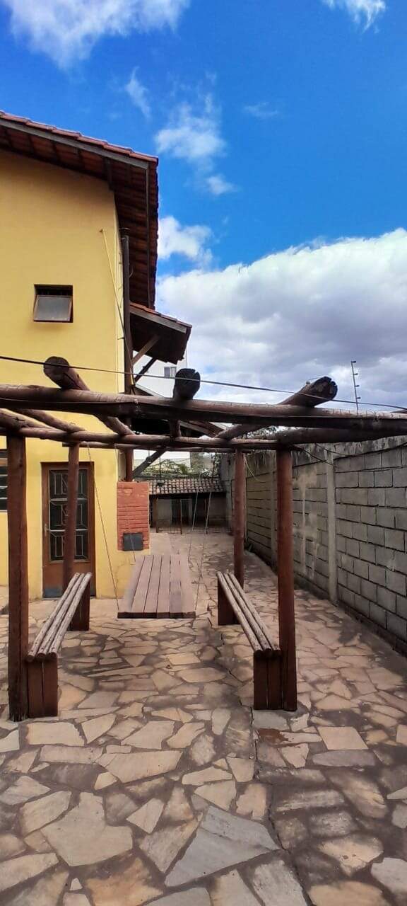 Casa à venda no Novo Campinho: 