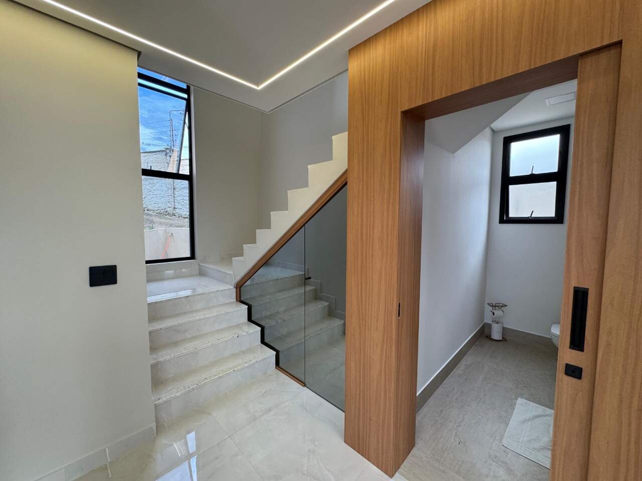 Casa à venda no Condomínio Gran Royalle: 