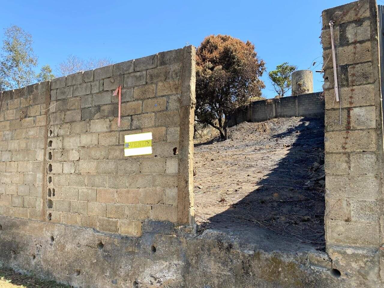 Lote à venda no Santo Antonio: 