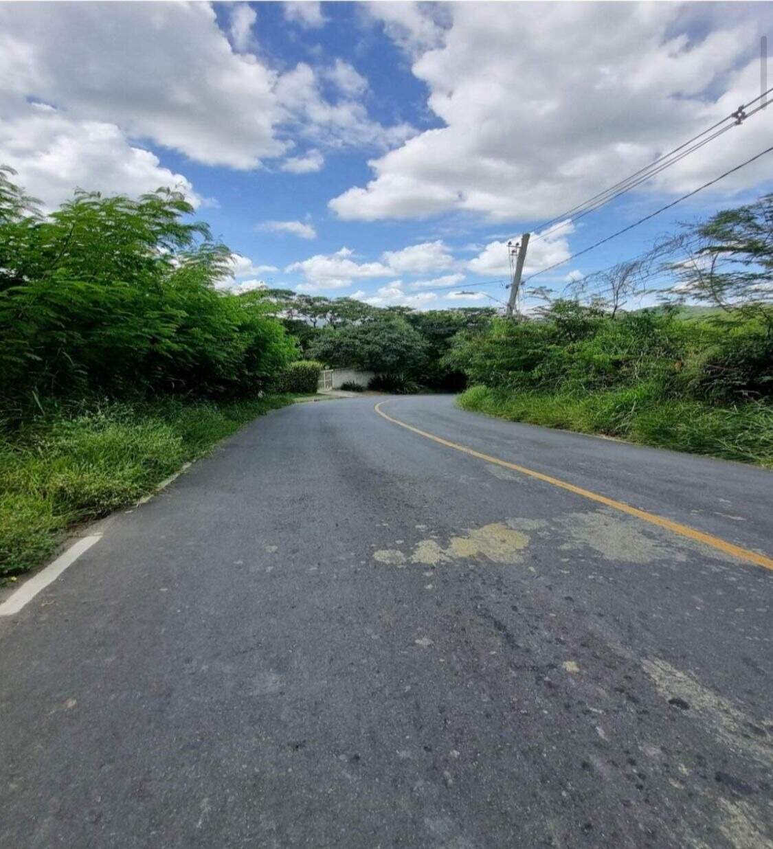 Terreno / Área à venda no Santo Antonio da Barra: 