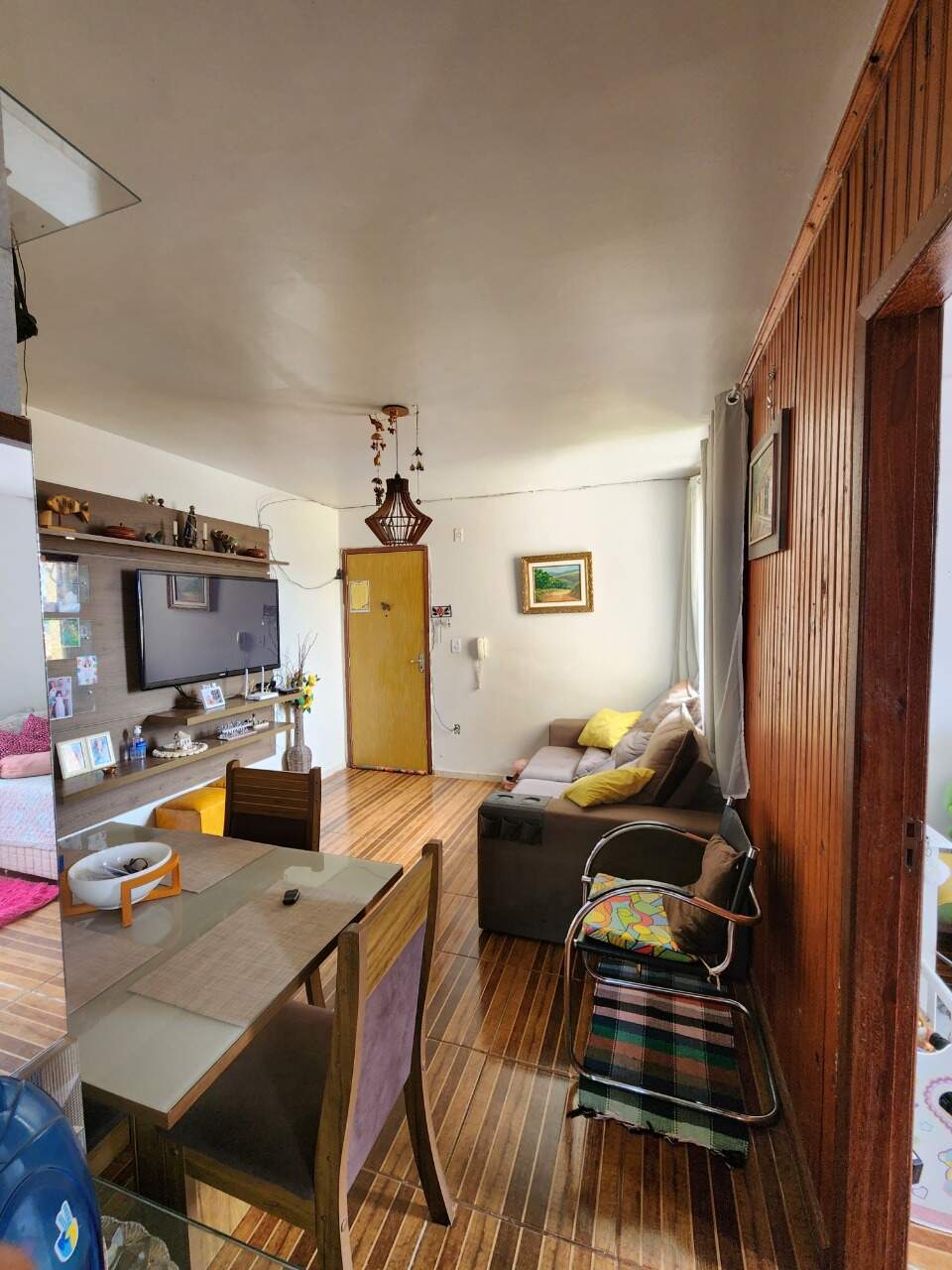 Apartamento à venda no Felipe Cláudio: 