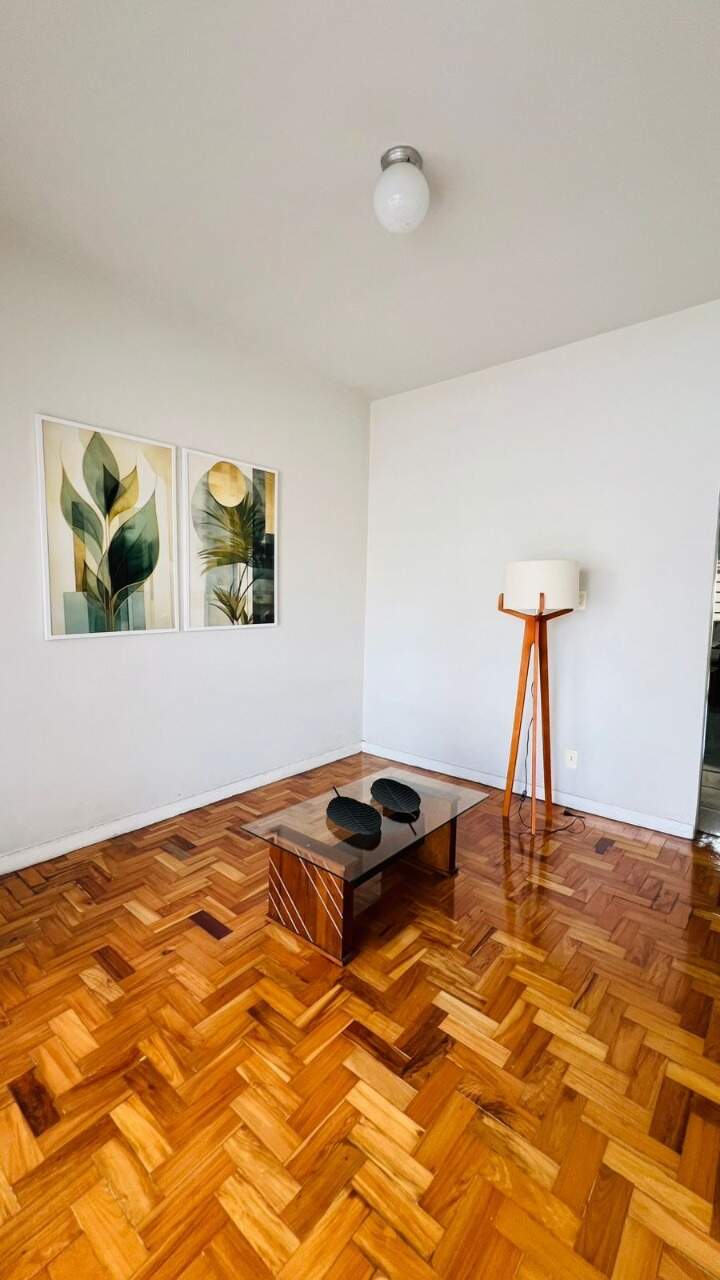 Casa à venda no Centro: 