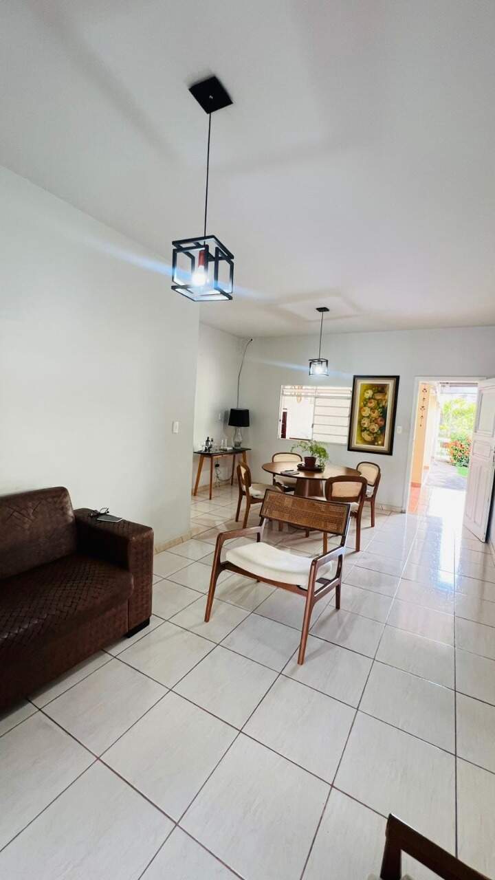 Casa à venda no Centro: 