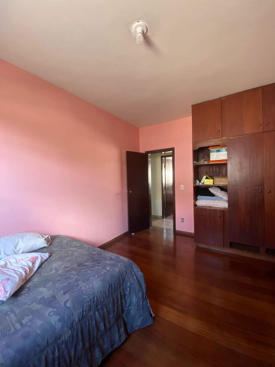 Casa à venda no Maria de Lourdes: 