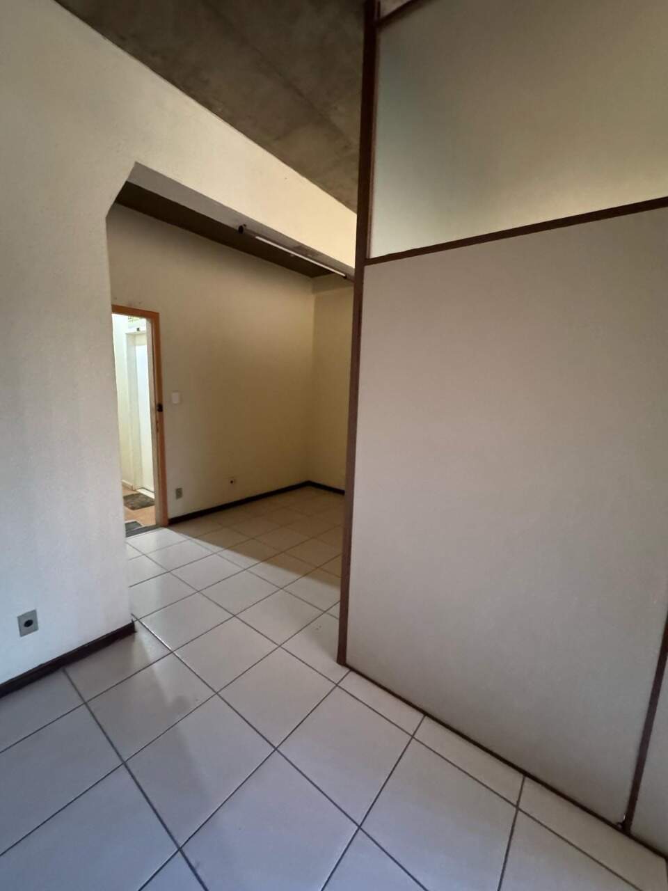Sala à venda no Centro: 
