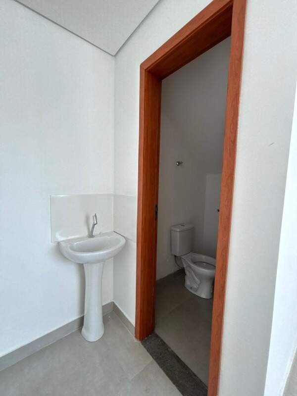 Casa à venda no Agenor Teixeira: 
