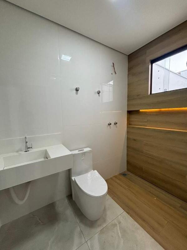 Casa à venda no Andiara: 