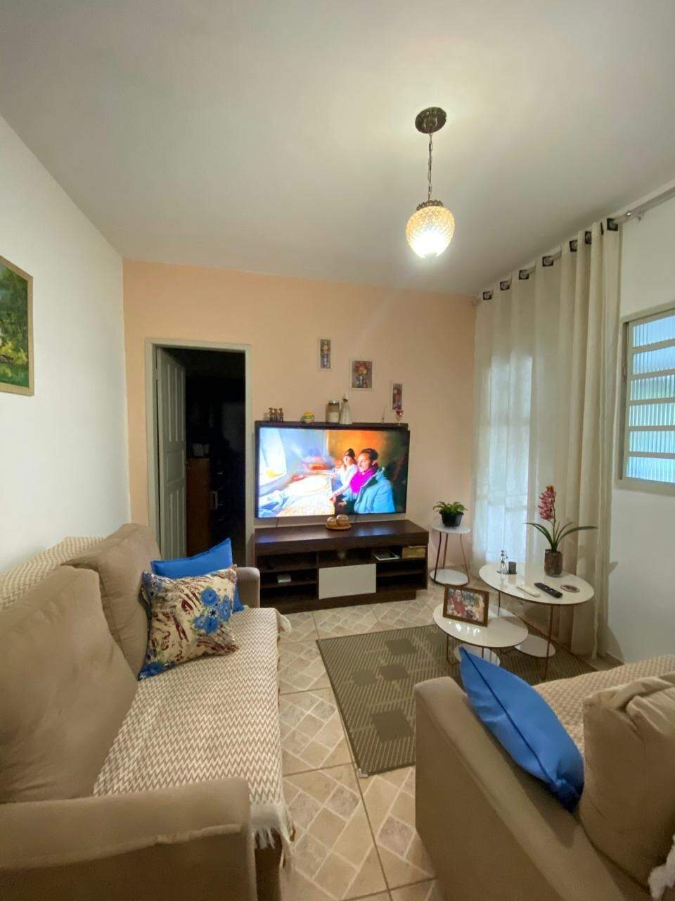 Casa à venda no Olaria: 