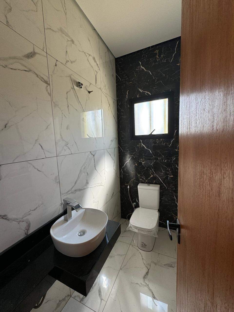 Casa à venda no Condomínio Gran Royalle: 
