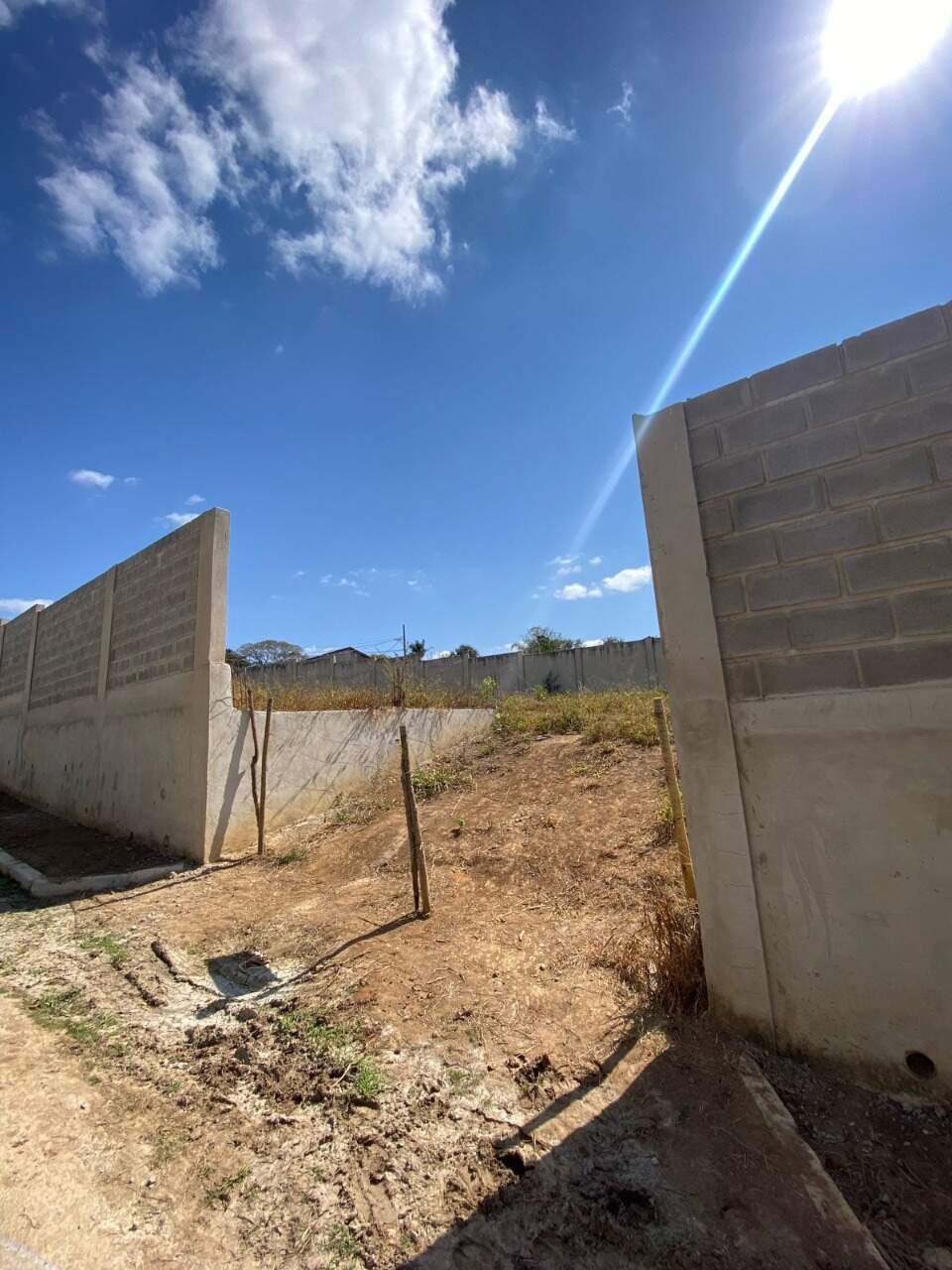 Lote à venda no Santo Antonio da Barra: 