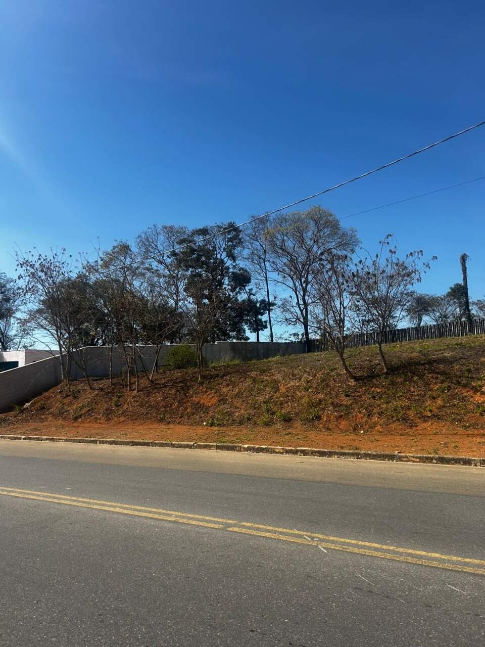 Lote à venda no Condomínio Estância da Mata: 