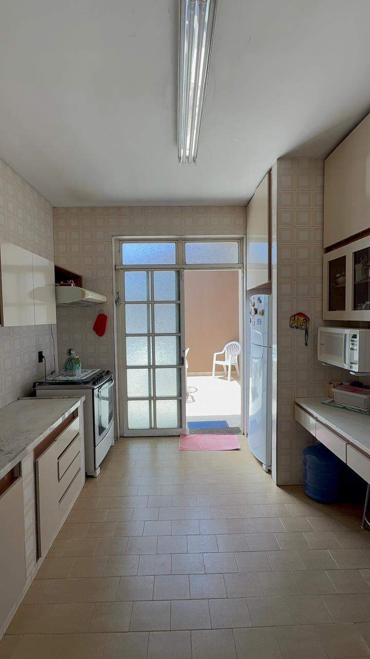Casa à venda no Agenor Teixeira: 