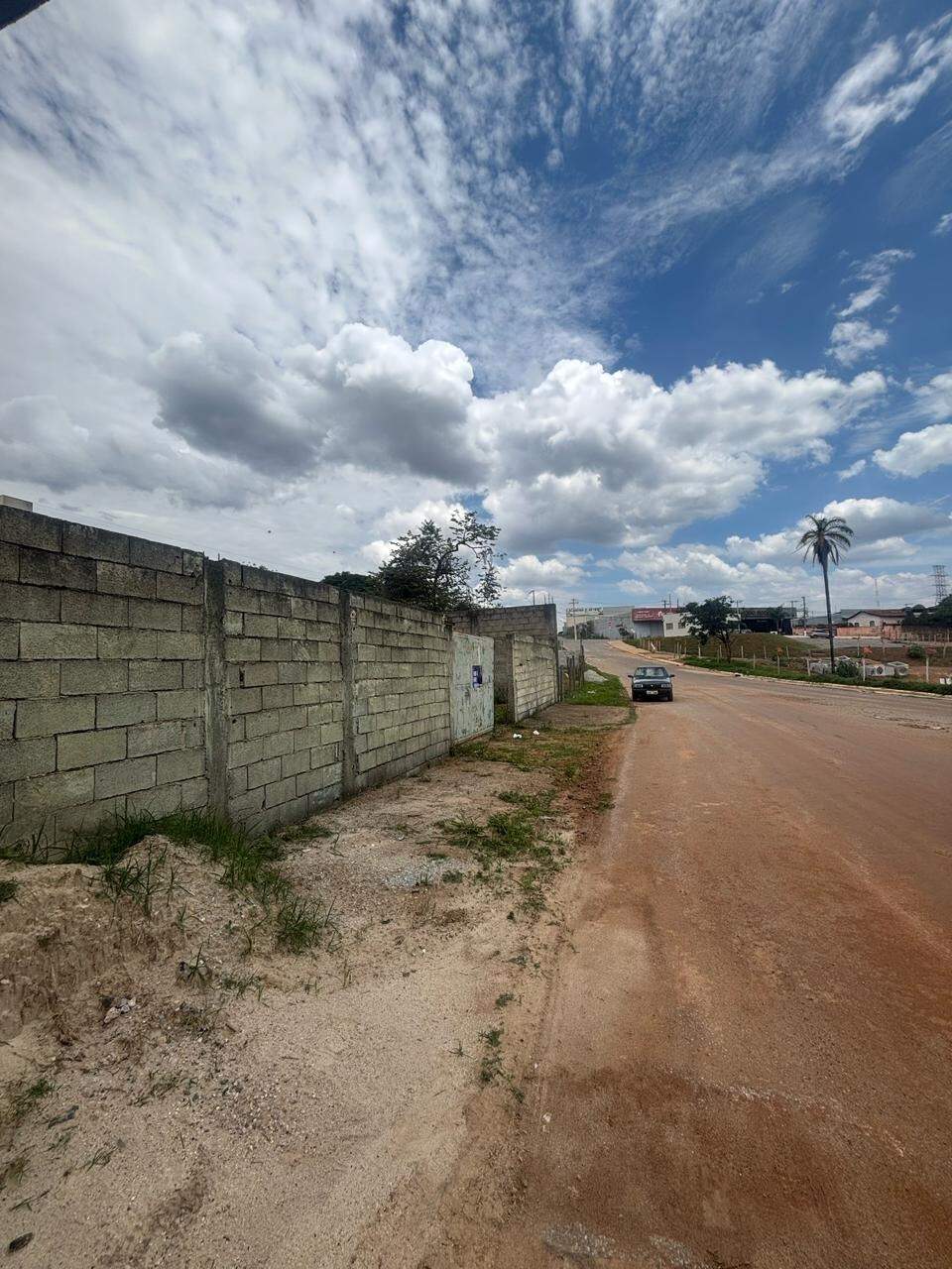 Lote à venda no Felipe Cláudio: 