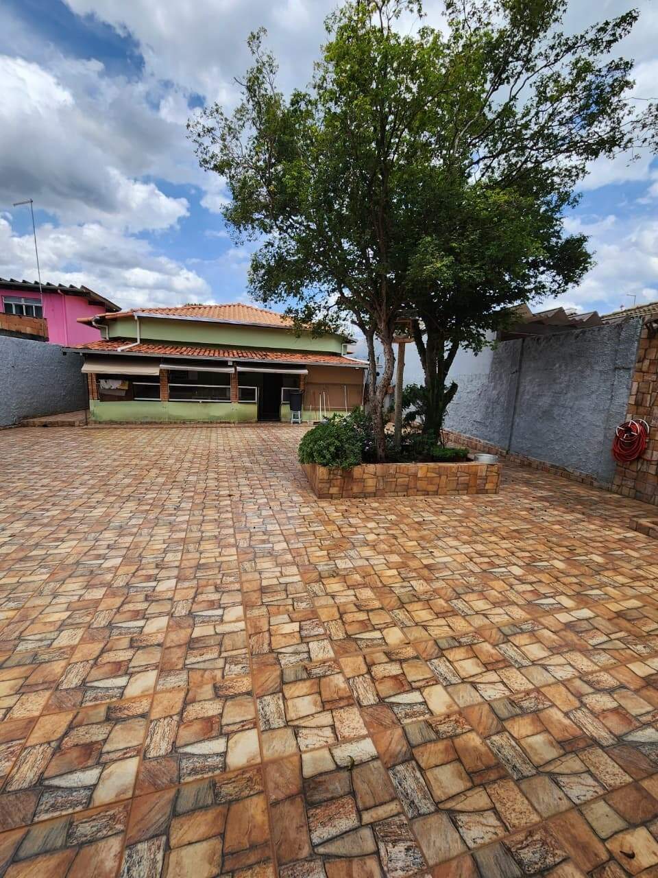 Casa à venda no Santo Antonio da Barra: 