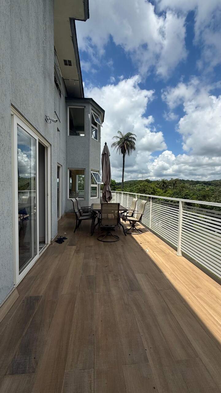 Casa à venda no Condomínio Gran Royalle: 