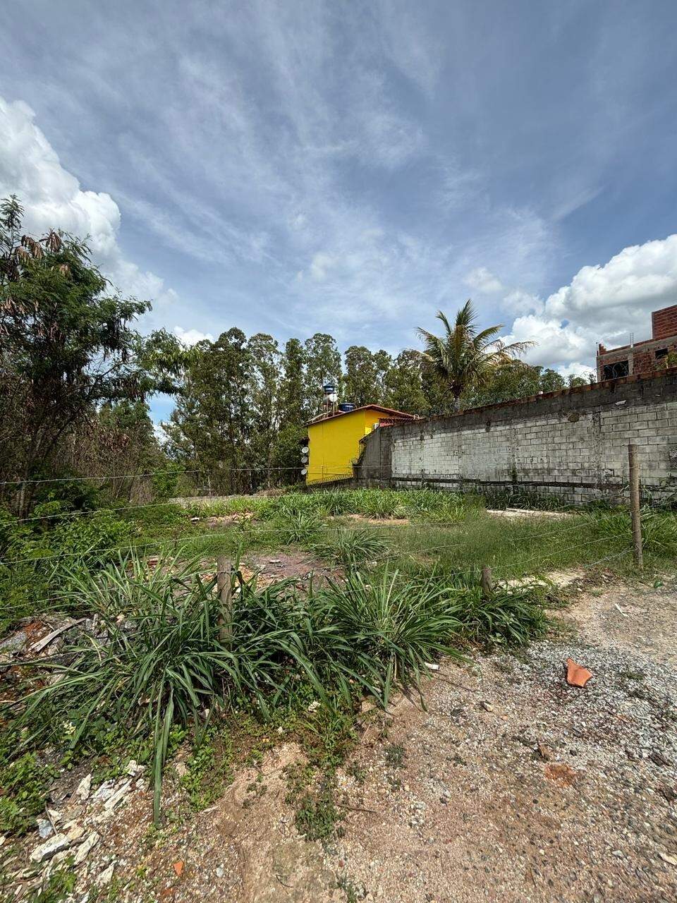 Lote à venda no Felipe Cláudio: 