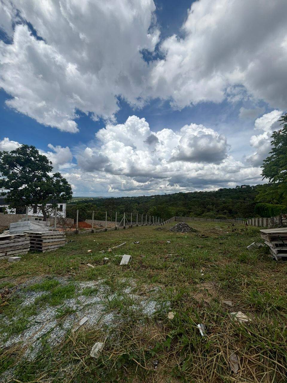 Lote à venda no Mirante do Fidalgo: 