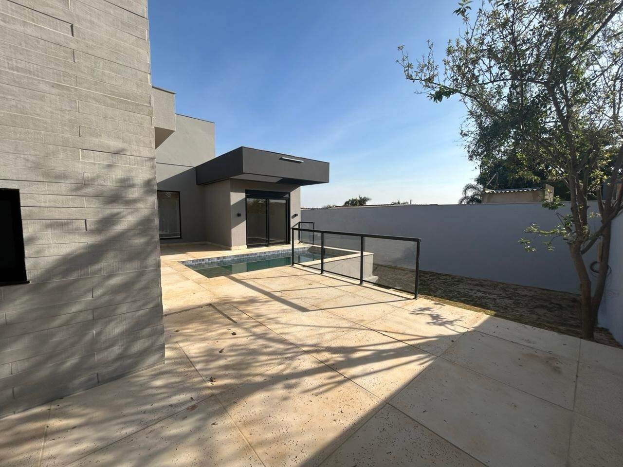 Casa à venda no Joá: 